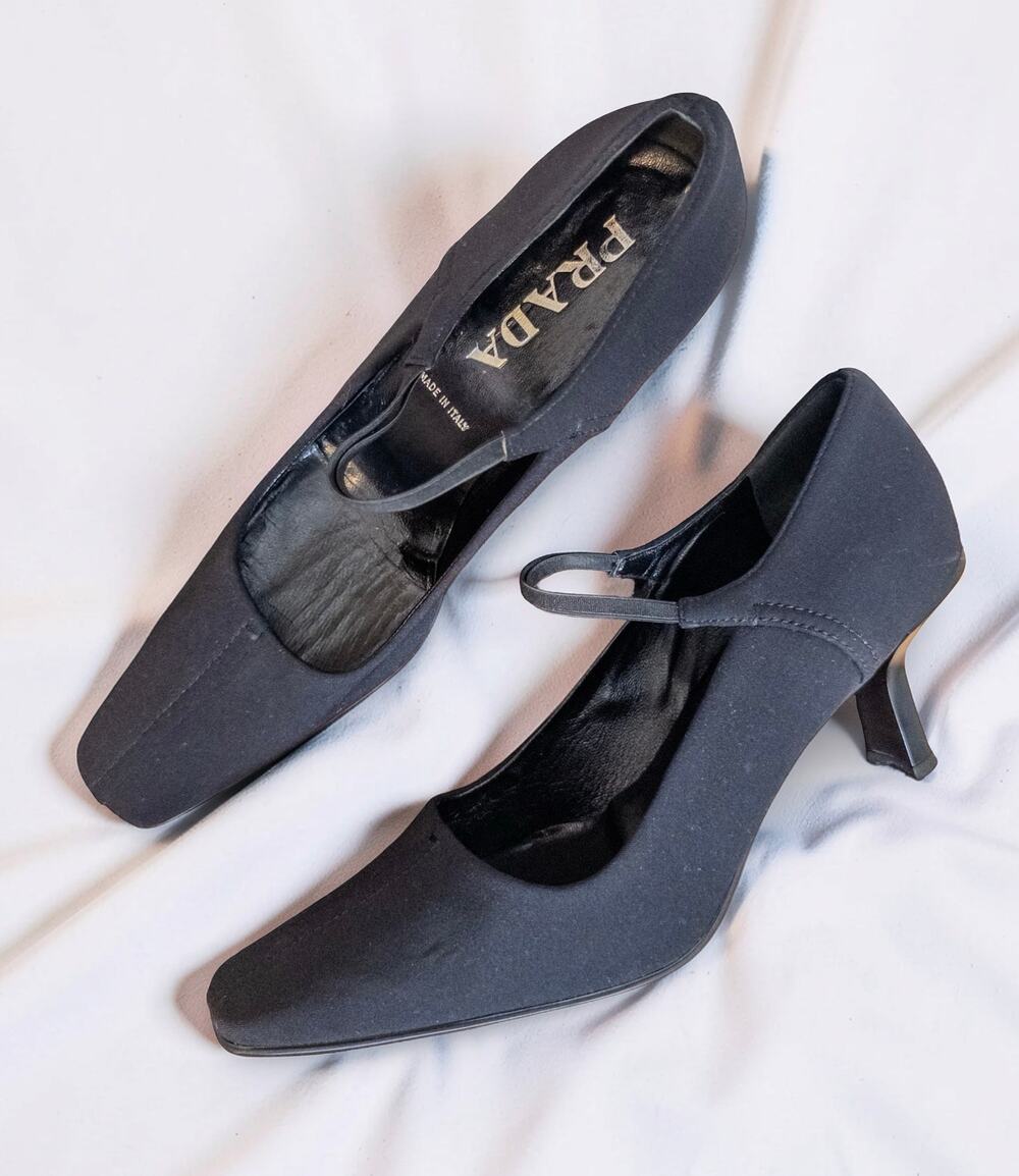 Vintage Prada Black Fabric Square Toe Elastic Strap Pumps Size 37.5